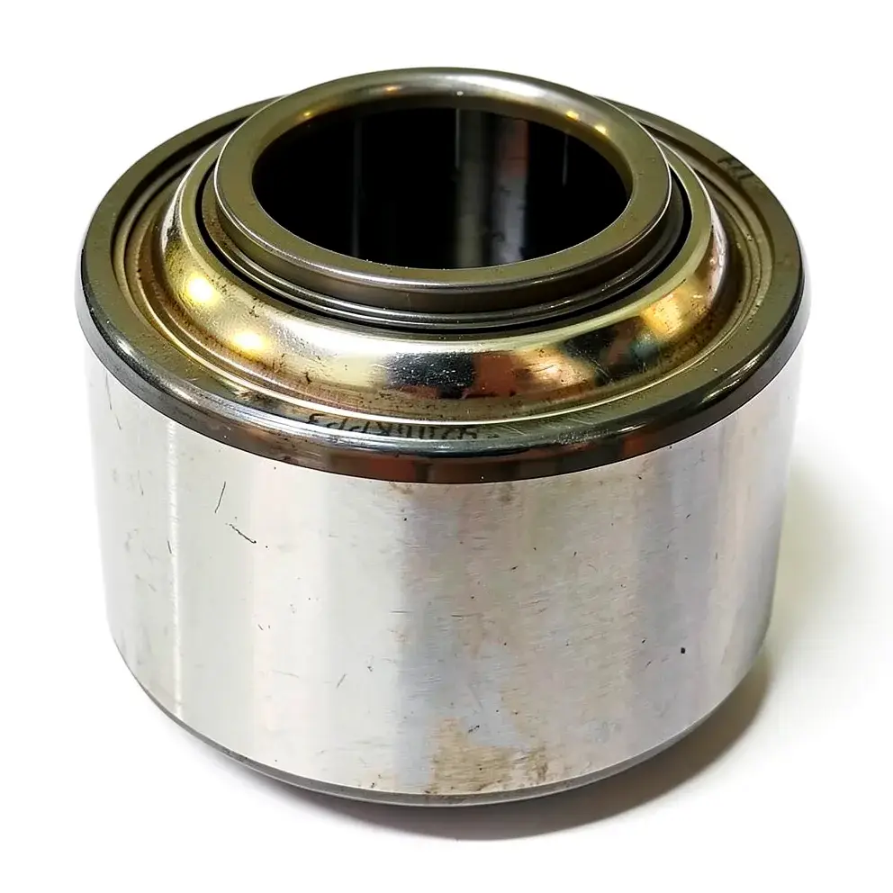 Підшипник кульковий 30,15×62×50 сівалки John Deere AN261054