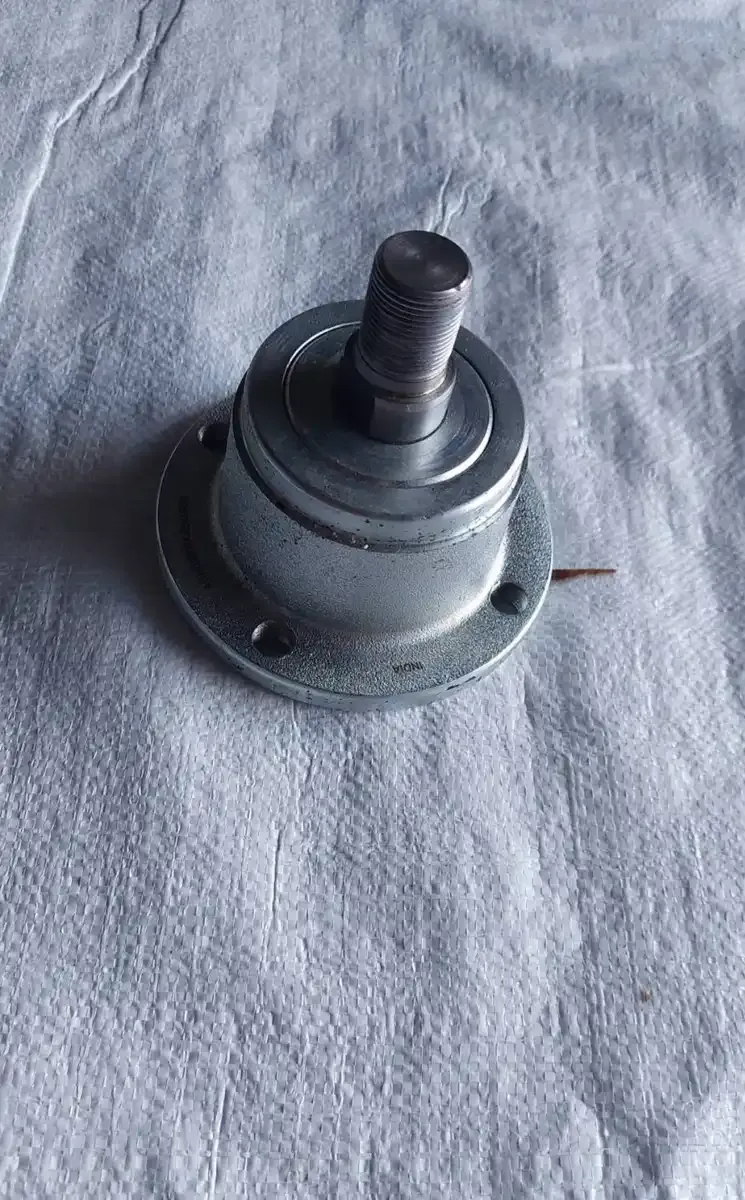 Підшипниковий вузол SKF BAA-0004 (агрихаб дискової борони)